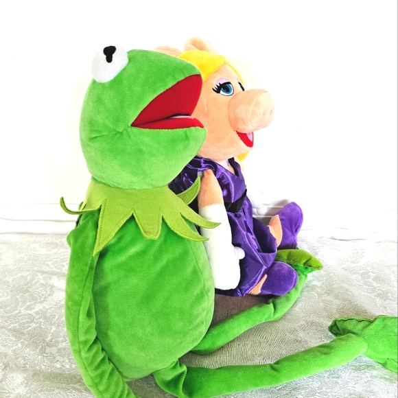 Disney Miss Piggy & Kermit the Frog Muppets Stuffies- EUC! - Picture 4 of 16